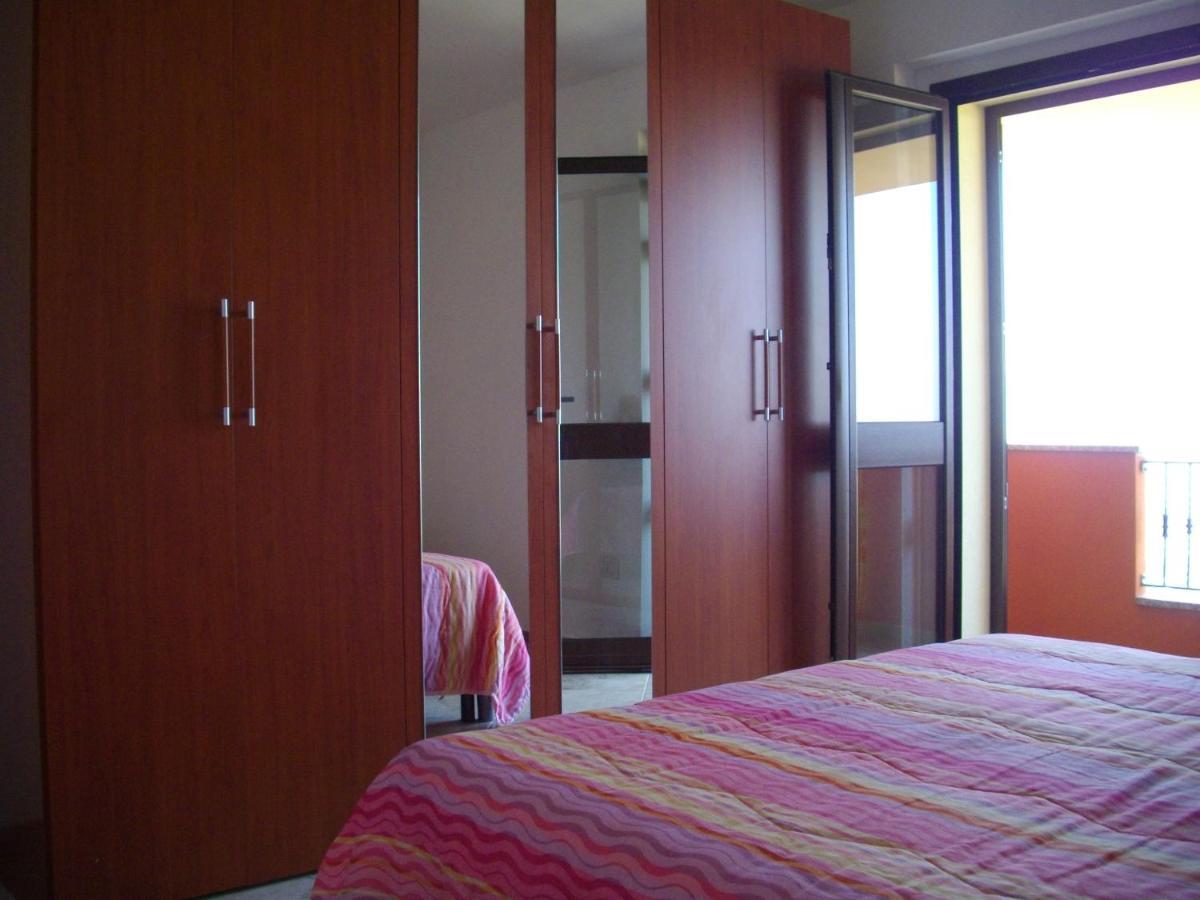 Appartamento Sofia - Nord Sardegna - Badesi Exterior photo